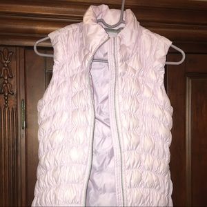 Athleta Women’s Puffy Vest!